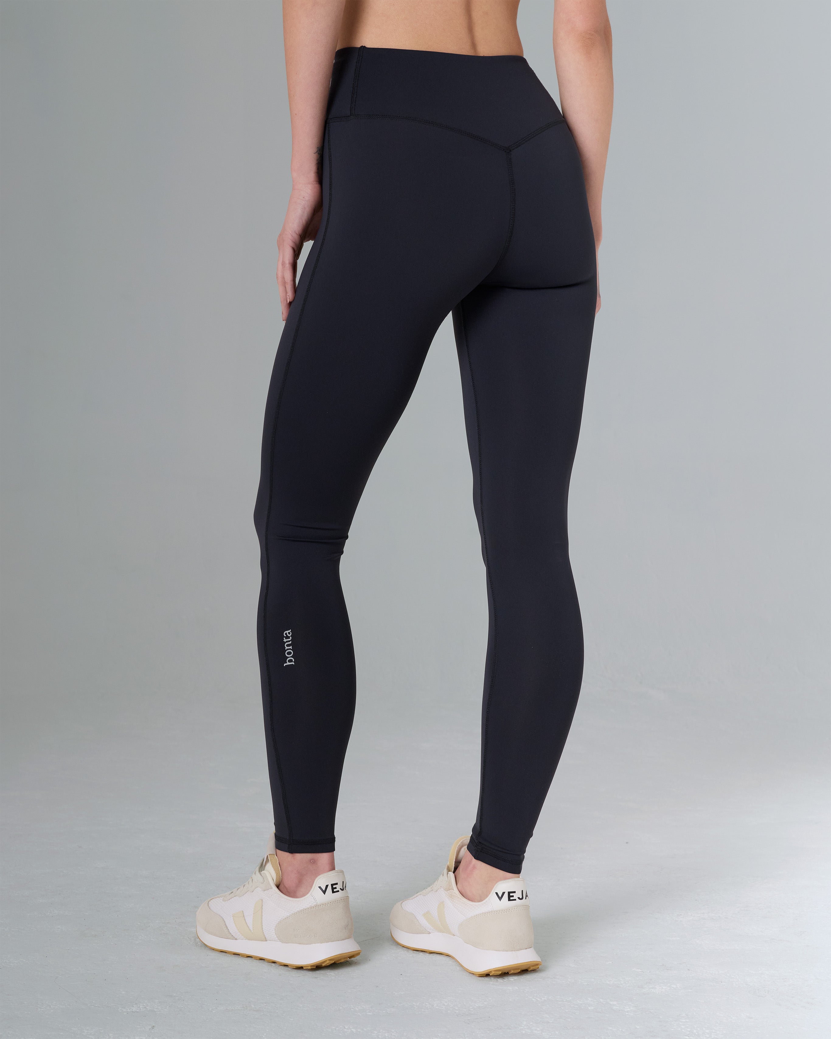 ROMA in color Black, back view