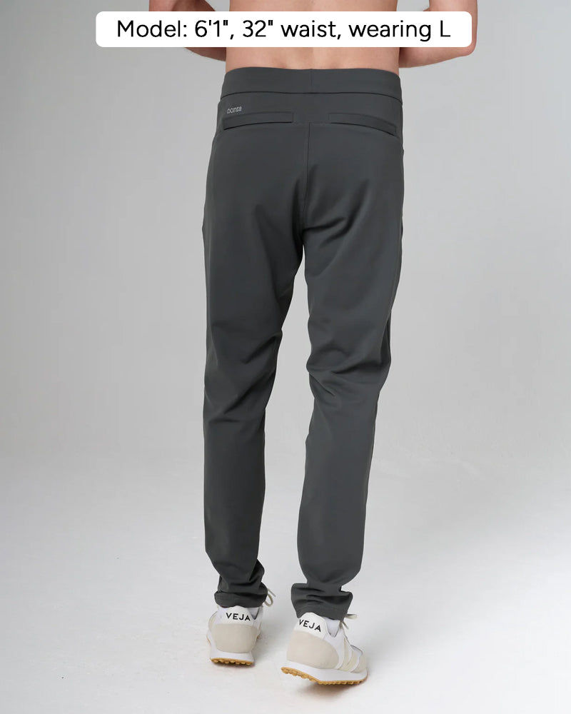 GIORNO in color grigio-medio, back view, Model: 6'1", 32" waist, wearing L