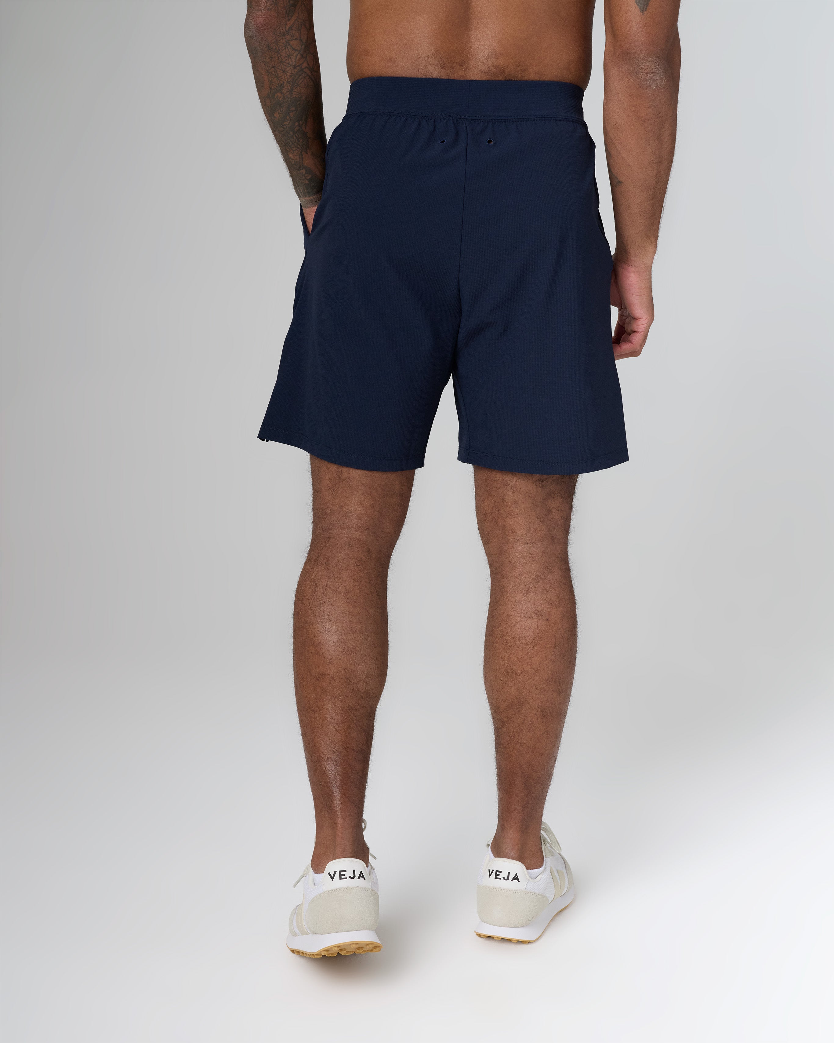 TERRAMARE in color Black, back view