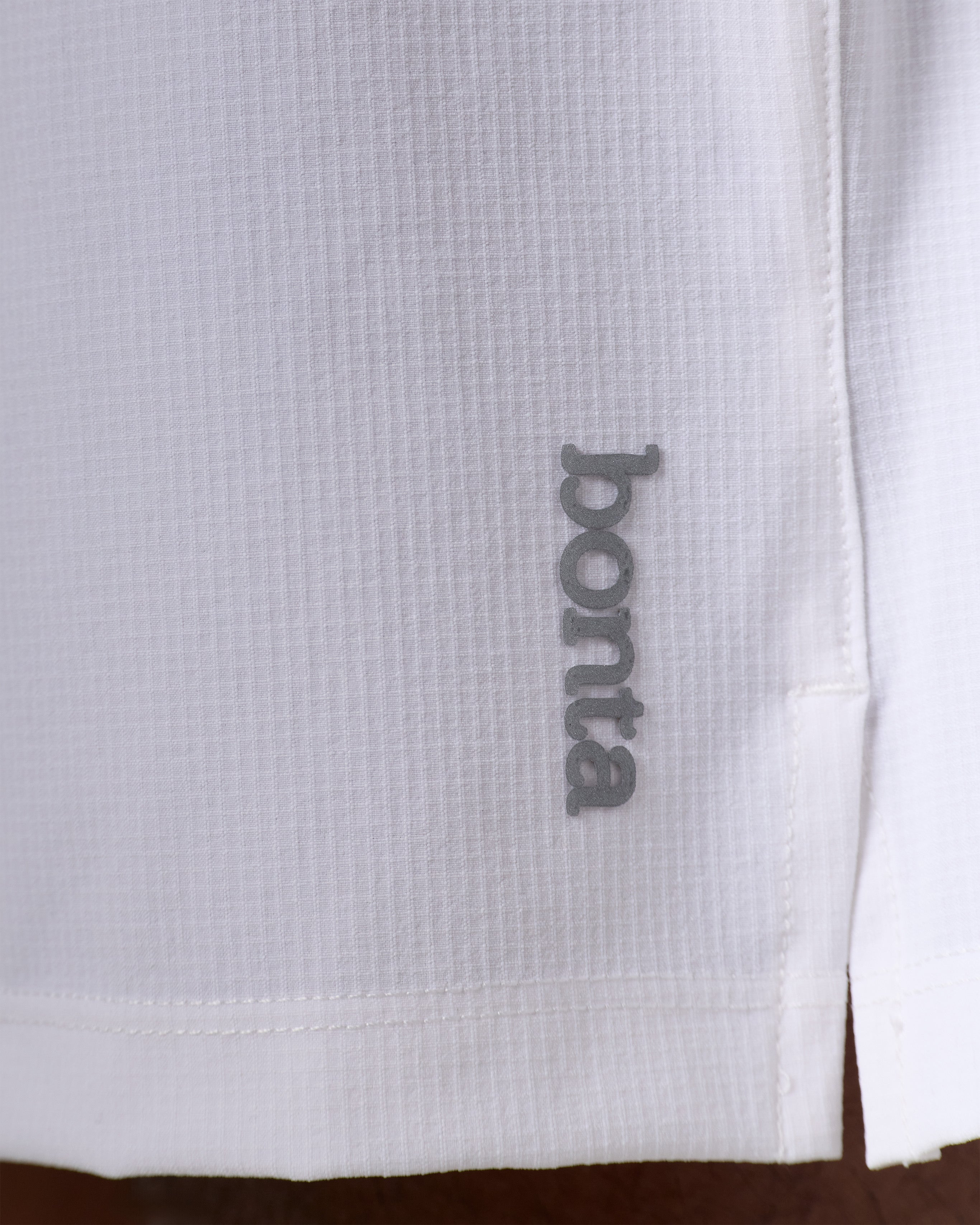 TERRAMARE in color White, showing logo detail