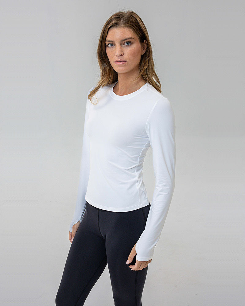 Aria in color Bianco, quarter view