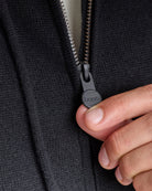 BELLAGIO in color Nero, upper zipper view