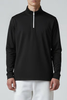 Tucci in color Nero, Front Collar Closed view